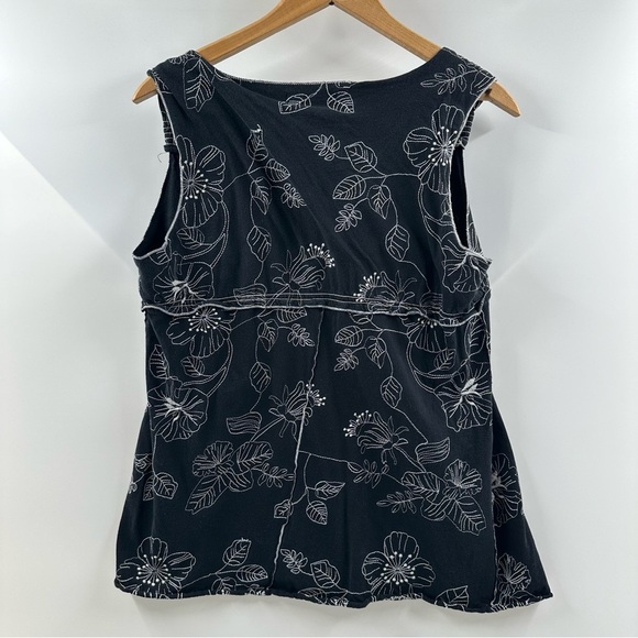 BCBGmaxazria Black/ White Emboridered Tank Top - Picture 4 of 4